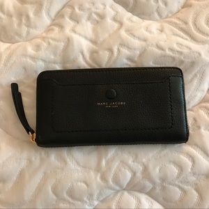 Marc Jacobs Empire City standard continental wallet.
